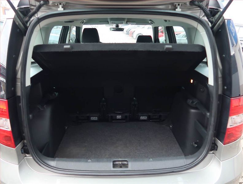 Škoda Yeti (2016) Ambition Plus 1.2 TSI - fotka 13 z 15