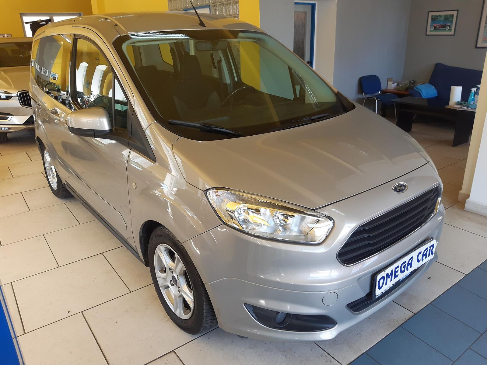 Ford Tourneo Courier 1.0 i DIGIKLIMA 