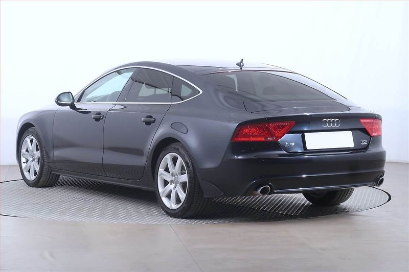 Audi A7 (2011) 3.0 TDI, 4X4, Automat - fotka 4 z 25