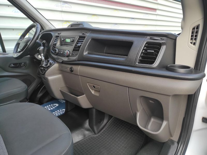 Ford Transit 2,0eBlue DCiV,L3,5 míst,Tažné - fotka 17 z 31