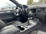 Volkswagen Touareg (2016) V6  3.0TDi  - náhled 13