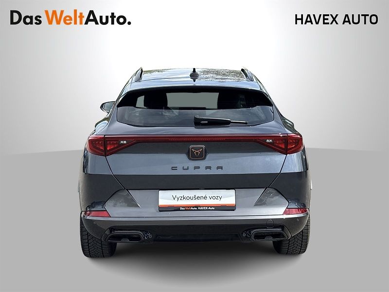 Cupra Formentor (2024) 1.5 TSI DSG - fotka 32 z 32