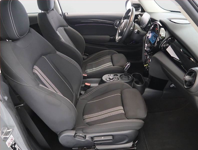 Mini Ostatní (2022) Cooper SE 32 kWh, SoH 96% - fotka 9 z 23
