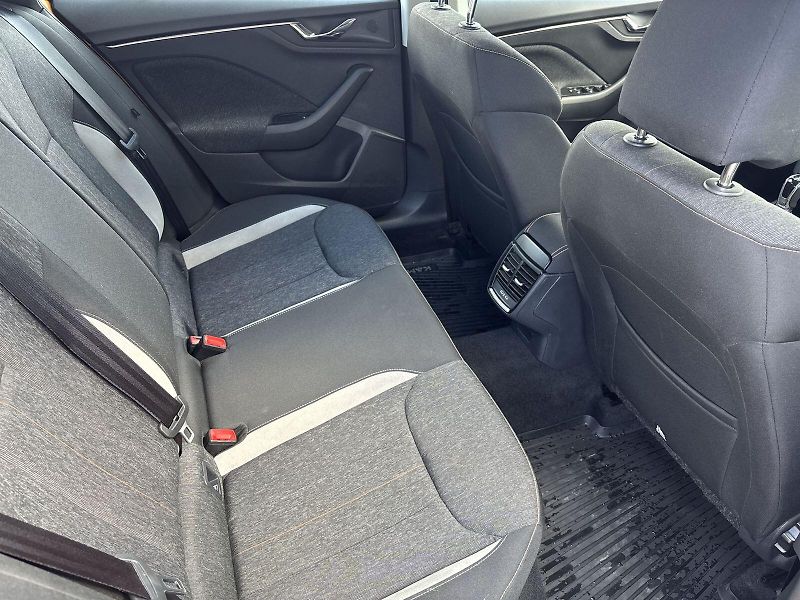 Škoda Kamiq (2023) 1.5 TSI DSG Style - fotka 10 z 29