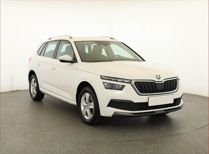 Škoda Kamiq (2020) Style 1.0 TSI, Serv.kniha - fotografie inzerátu