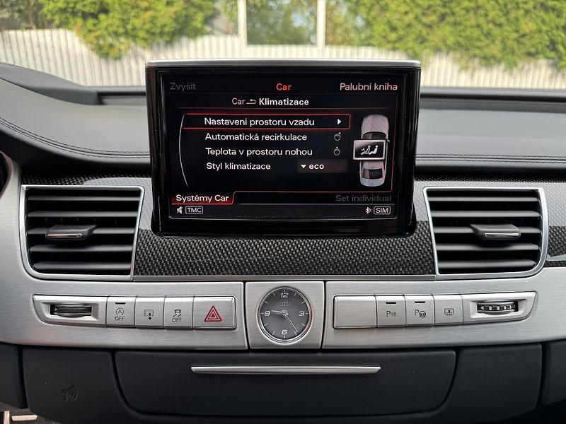 Audi S8 S8+ 445 KW-KERAMIKY-LED-R21 - fotka 35 z 48