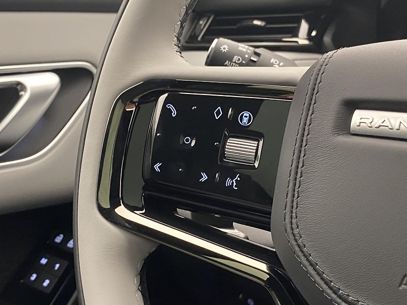Land Rover Range Rover Velar (2026) D300 AUTOBIOGRAPHY AWD - fotka 20 z 51