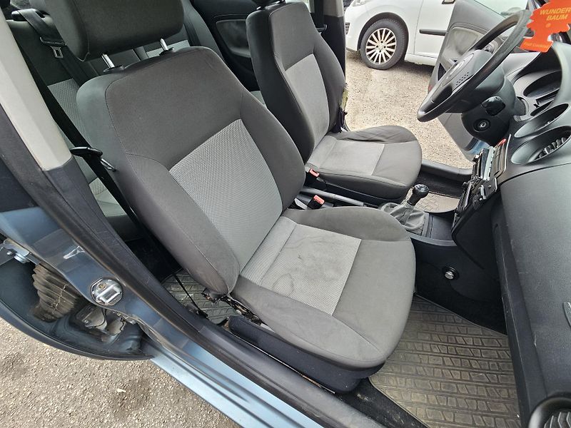 Seat Cordoba (2005) 1.2 HTP KLIMA - fotka 9 z 10