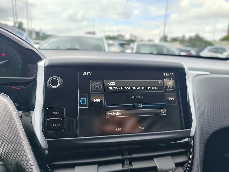 Peugeot 2008 1.2 PureTech/60kW Active - fotka 15 z 32