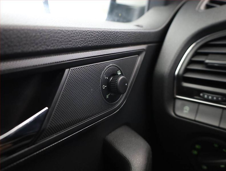 Škoda Fabia (2017) Style 1.4 TDI, Serv.kniha - fotka 14 z 19