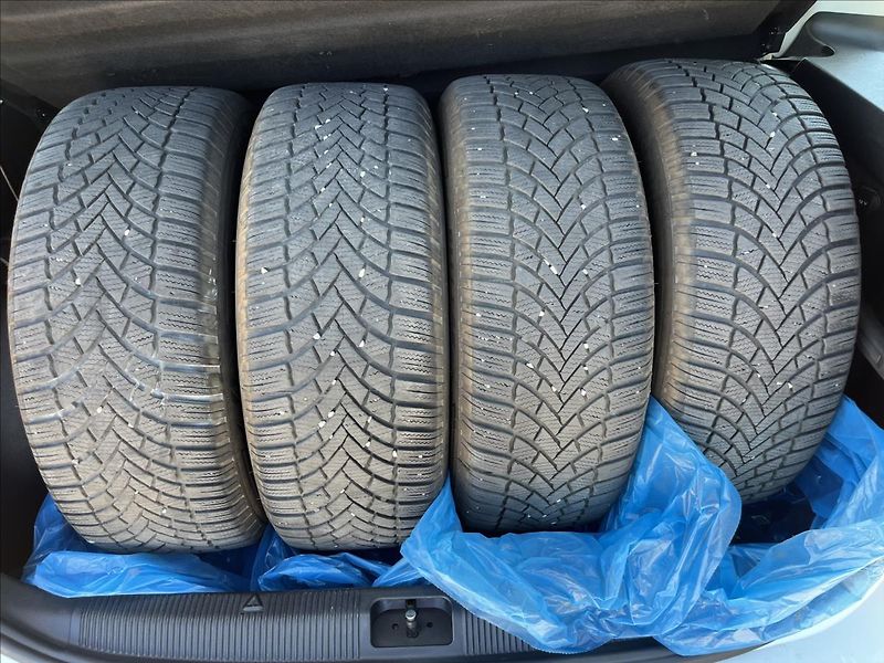 Škoda Yeti 1,2 TSi 81KW KLIMA 2x KOLA - fotka 30 z 37