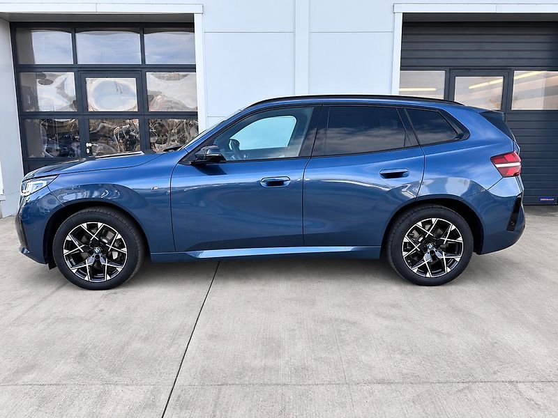 BMW X3 xDrive40d M-Sport - fotka 3 z 31