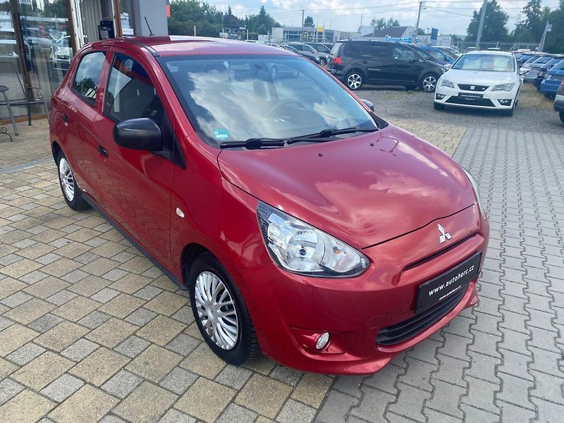 Mitsubishi Space Star (2015) 1.0 52kW - fotka 2 z 17