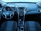 Hyundai i30 (2015) 1.6 MPi, 2.maj,ČR, AC, tempo - náhled 8