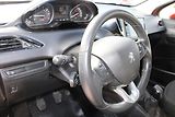 Peugeot 208 (2018) 1,2i KLIMA EL.OKNA TEMPOMAT  - náhled 17