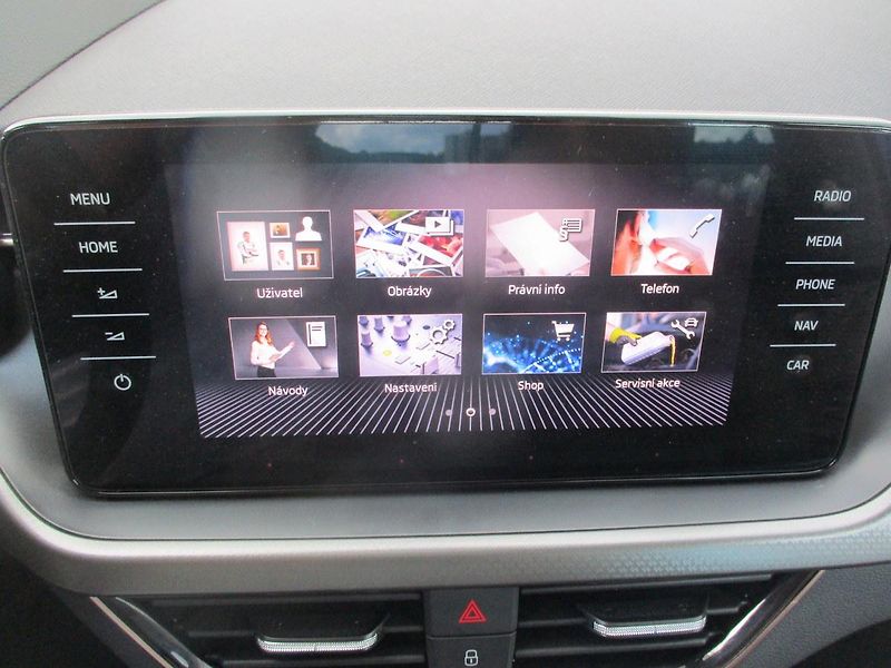 Škoda Kamiq 1.5TSi 110kW 7DSG STYLE PLUS - fotka 20 z 49