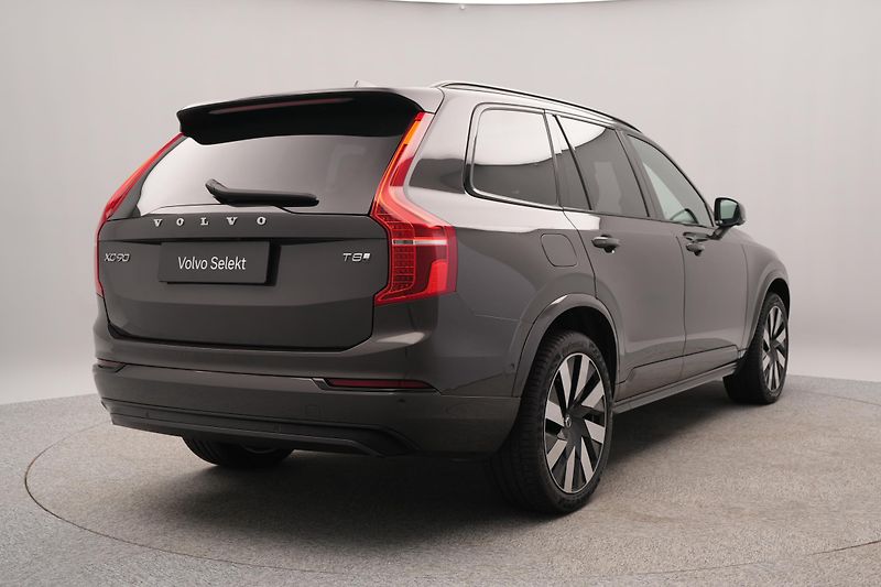 Volvo XC90 T8 AWD RECHARGE ULTIMATE 1.maj - fotka 11 z 57