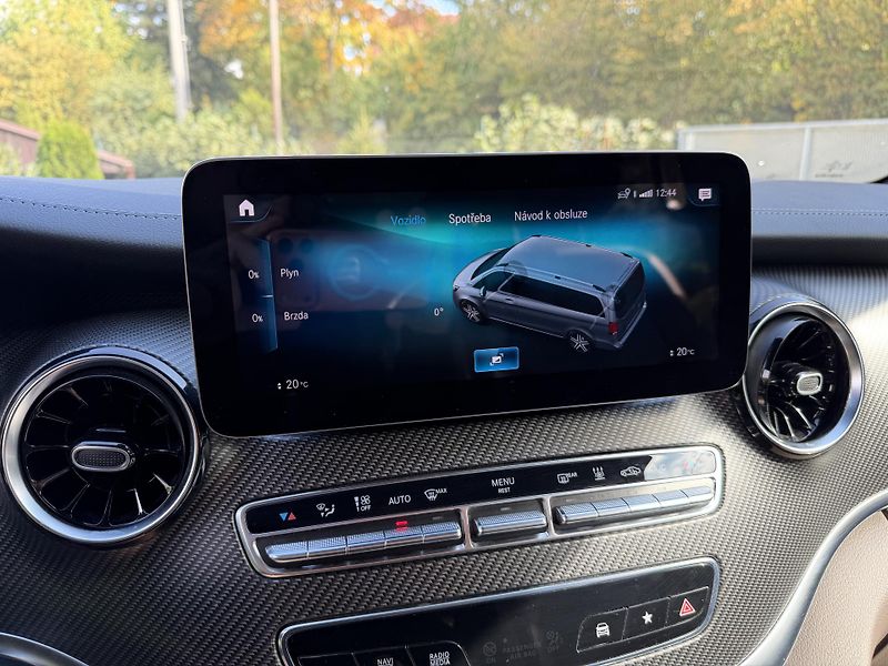 Mercedes-Benz Třídy V (2022) EXCLUSIVE 300d 4M AMG/AIR - fotka 33 z 52
