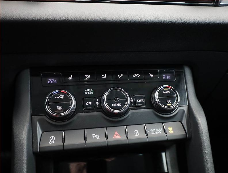 Škoda Karoq (2017) Style Plus 2.0 TDI, 4X4 - fotka 10 z 20