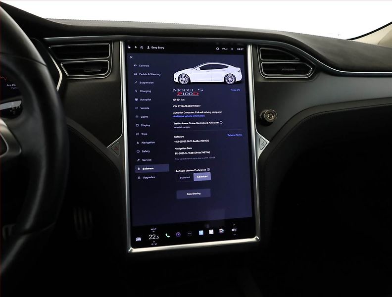 Tesla Model S (2017) P100D Ludicrous, SoH 93% - fotka 10 z 21