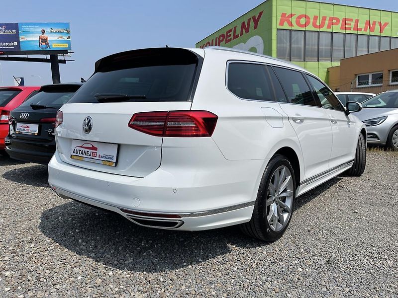 Volkswagen Passat 2.0TDi HIGHLINE NEHAV-DPH-ČR! - fotka 12 z 35