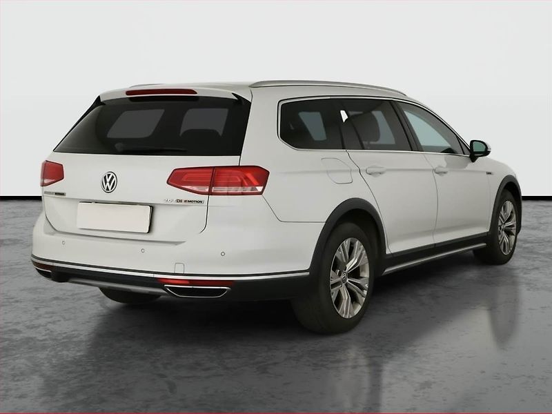 Volkswagen Passat (2017) Alltrack 2.0 TDI, 4X4 - fotka 5 z 15