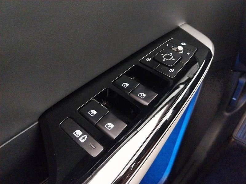 Kia EV6 (2023) AWD 77.4 kWh, SoH 94% - fotka 24 z 24