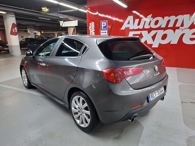 Alfa Romeo Giulietta (2012) - fotka 11 z 13