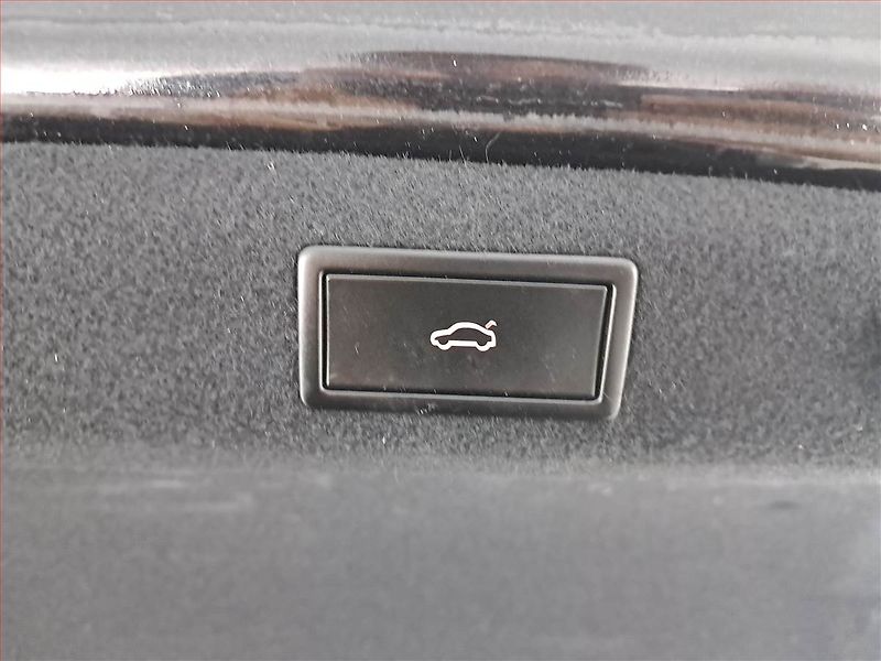 Škoda Superb (2021) 2.0 TDI, Automat, ČR,1.maj - fotka 23 z 24