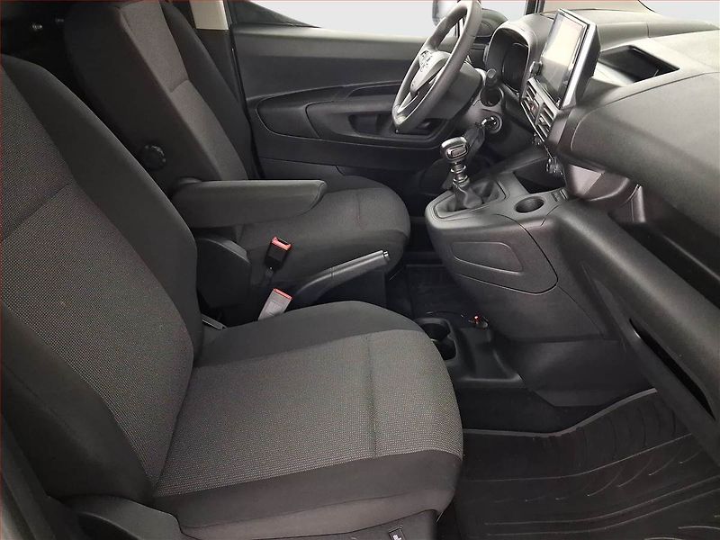 Opel Combo (2022) 1.5 CDTI, 1Maj, DPH - fotka 9 z 20