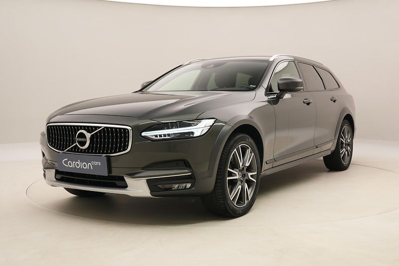 Volvo V90 CC D5 AWD MOMENTUM AUT CZ - fotografie inzerátu