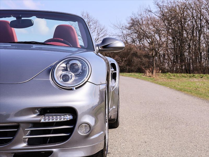 Porsche 911 3,8 TURBO S - fotka 17 z 56