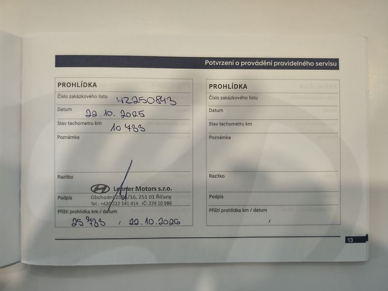 Hyundai i30 1.5i/71kW Smart Climate - fotka 31 z 31