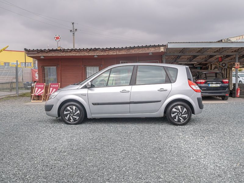 Renault Scénic (2006) 1.6i 16V 82KW – 2x KOLA - fotka 8 z 32