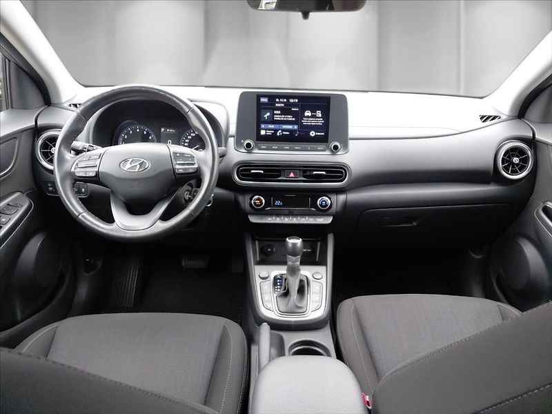 Hyundai Kona 1,6   1.6T-GDi Smart DCT - fotka 17 z 23