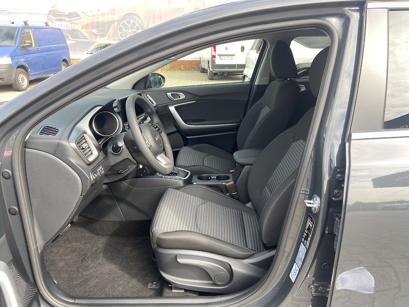 Kia Ceed SW (2025) TOP+Business