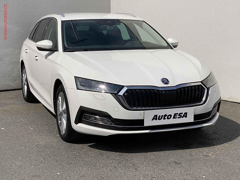 Škoda Octavia (2023) 2.0 TDi, Style, DSG, Webasto - fotografie inzerátu