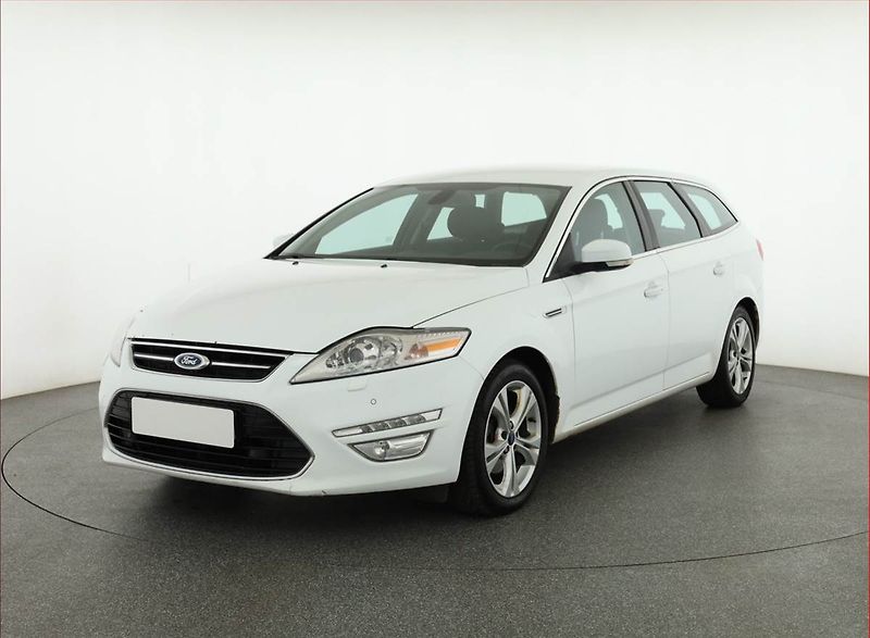 Ford Mondeo (2013) 2.0 TDCi, Automat, Serv.kniha - fotka 2 z 19