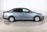Volkswagen Jetta (2006) 1.9 TDI, Serv.kniha, po STK - náhled 6