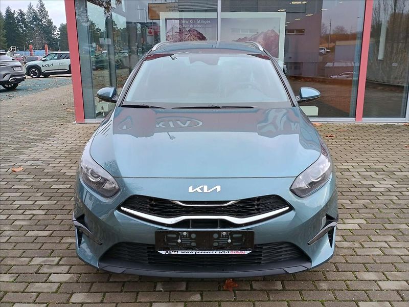 Kia Ceed (2025) 1,5 T-GDi GPF 7DCT SPIN  AKCE - fotka 5 z 7