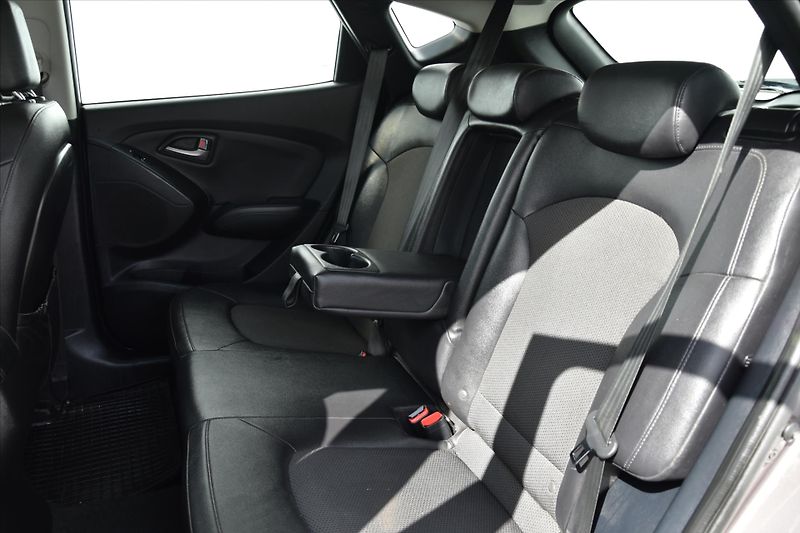 Hyundai ix35 1.7 CRDi 1.MAJITEL TAŽNÉ ČR - fotka 11 z 23