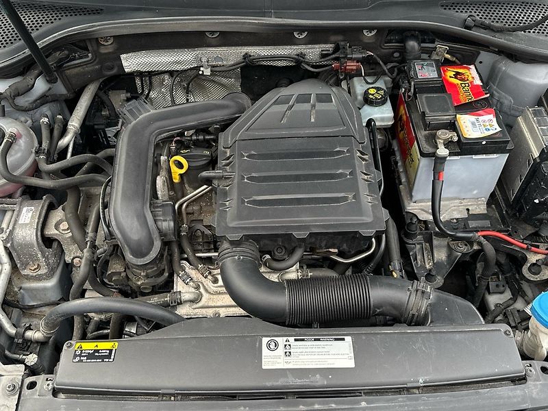 Volkswagen Golf Variant 1.0 TSI 81kw Comfortli - fotka 17 z 23