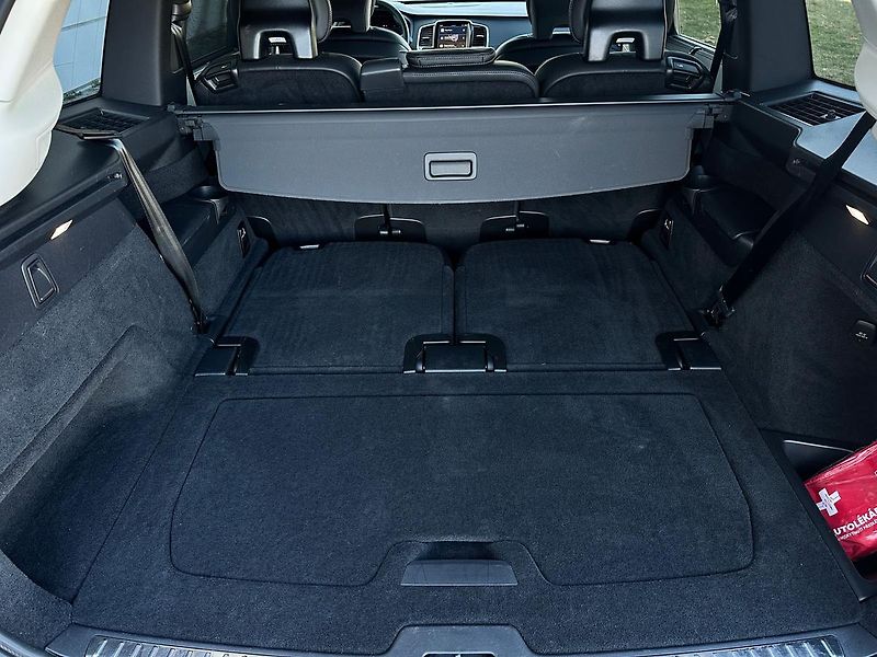Volvo XC90 B5 AWD Plus, vzduch, ventilace - fotka 13 z 20