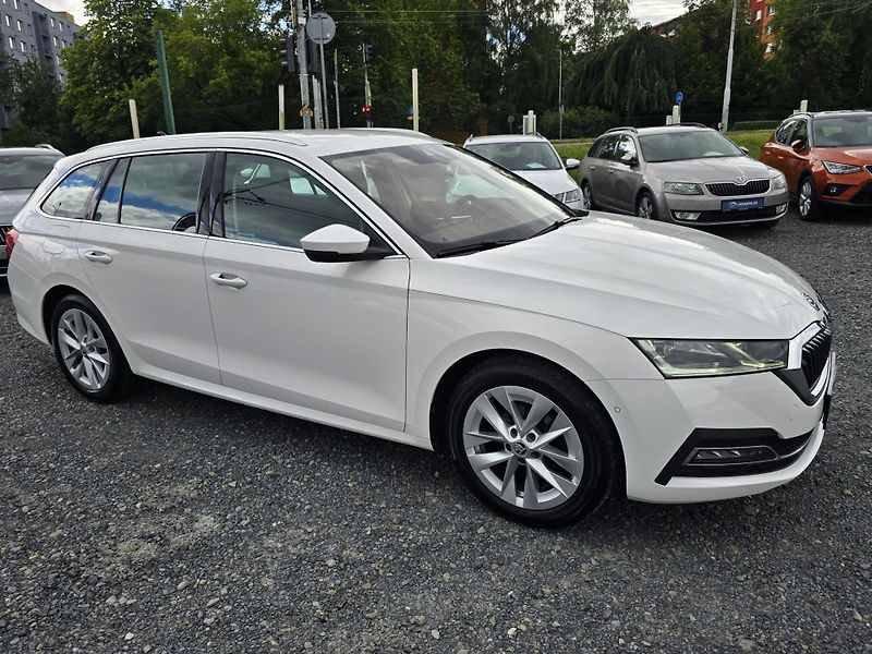 Škoda Octavia 2.0TDI DSG STYLE+ MATRIX TAŽNÉ - fotka 7 z 50