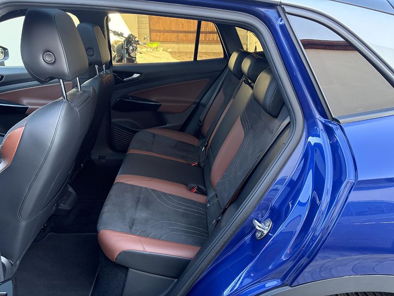 Volkswagen ID.4 (2021) PRO 77kwh, Matrix, tažné - fotka 7 z 17