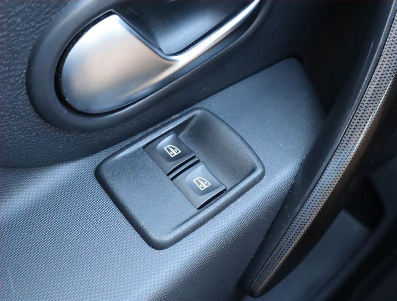 Dacia Sandero (2019) 0.9 TCe, Tempomat - fotka 15 z 18