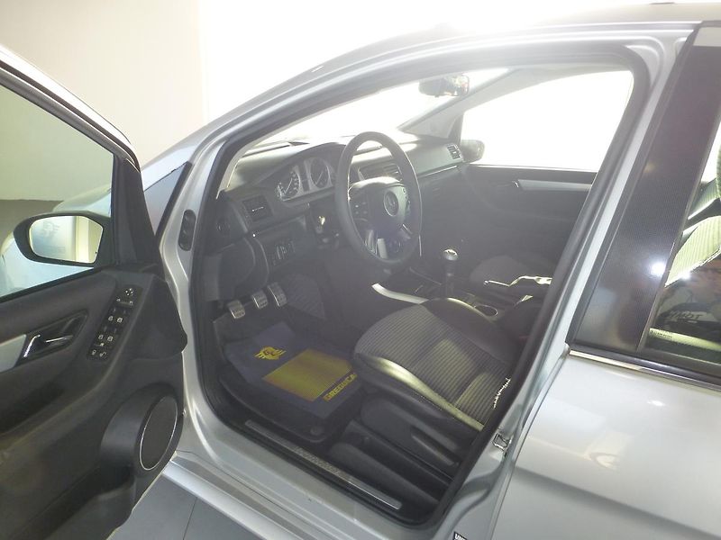 Mercedes-Benz Třídy B (2006) 2,0DCI**KLIMA**ALU KOLA - fotka 11 z 26