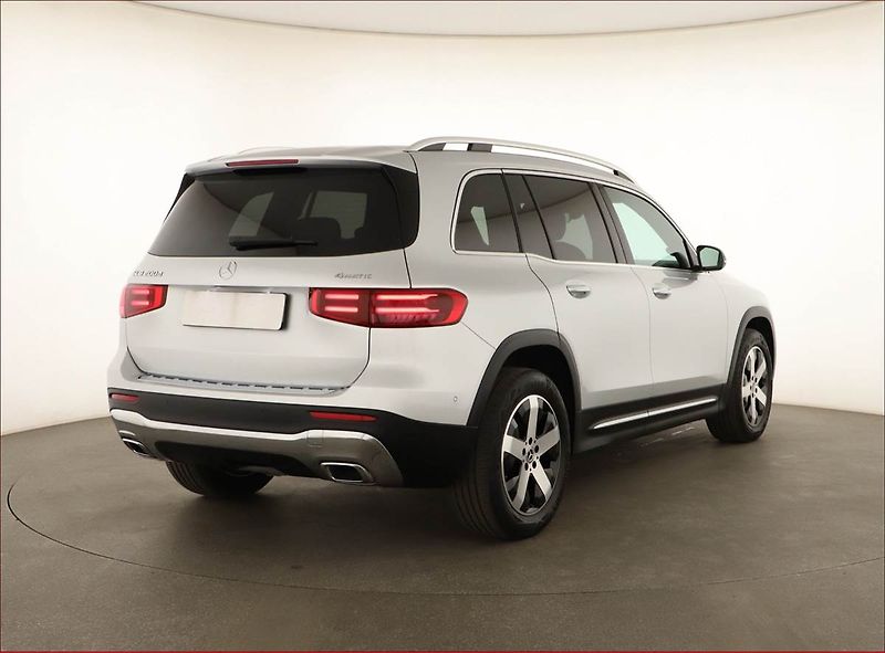 Mercedes-Benz GLB (2024) 200 d 4MATIC - fotka 5 z 20