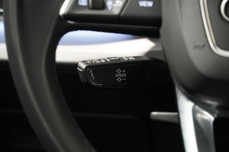 Audi Q8 55TFSI,25TKM,ZÁRUKA 2027,ČR, - fotka 18 z 35