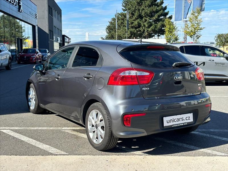 Kia Rio 1,2 CVVT  Comfort - ČR - fotka 4 z 25